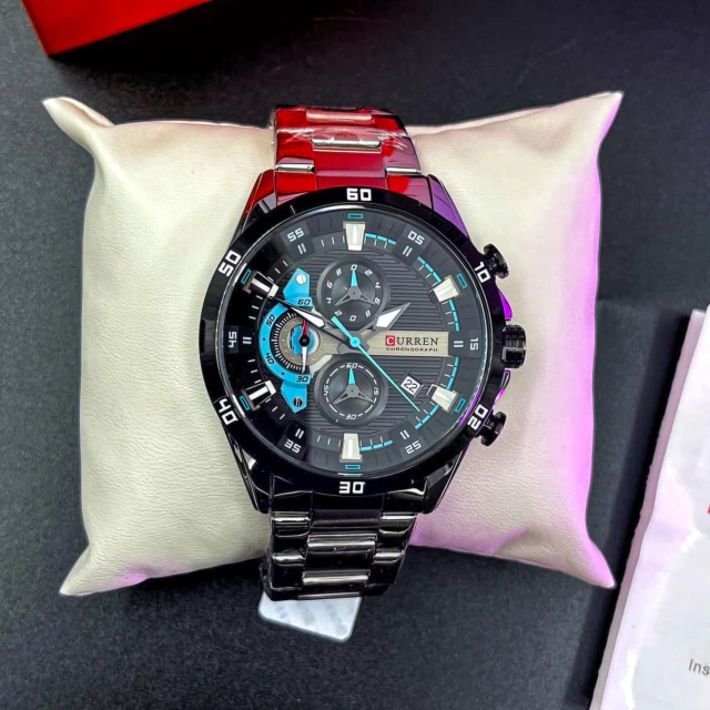 Curren 8402 Watch